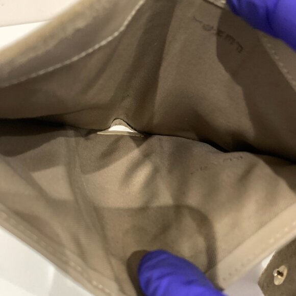 Fendi Tan and Black Women's Wallet. Free Shipping - Picture 8 of 12